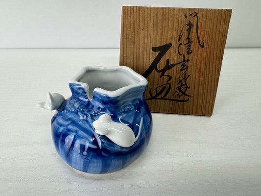 Y9113 ASHTRAY Setp-ware mouse Shingen bag signed box Japan antique cigarette