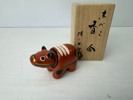 Y9177 BOX Raku-ware Akabeko signed Japan antique fragrance aromatherapy incense