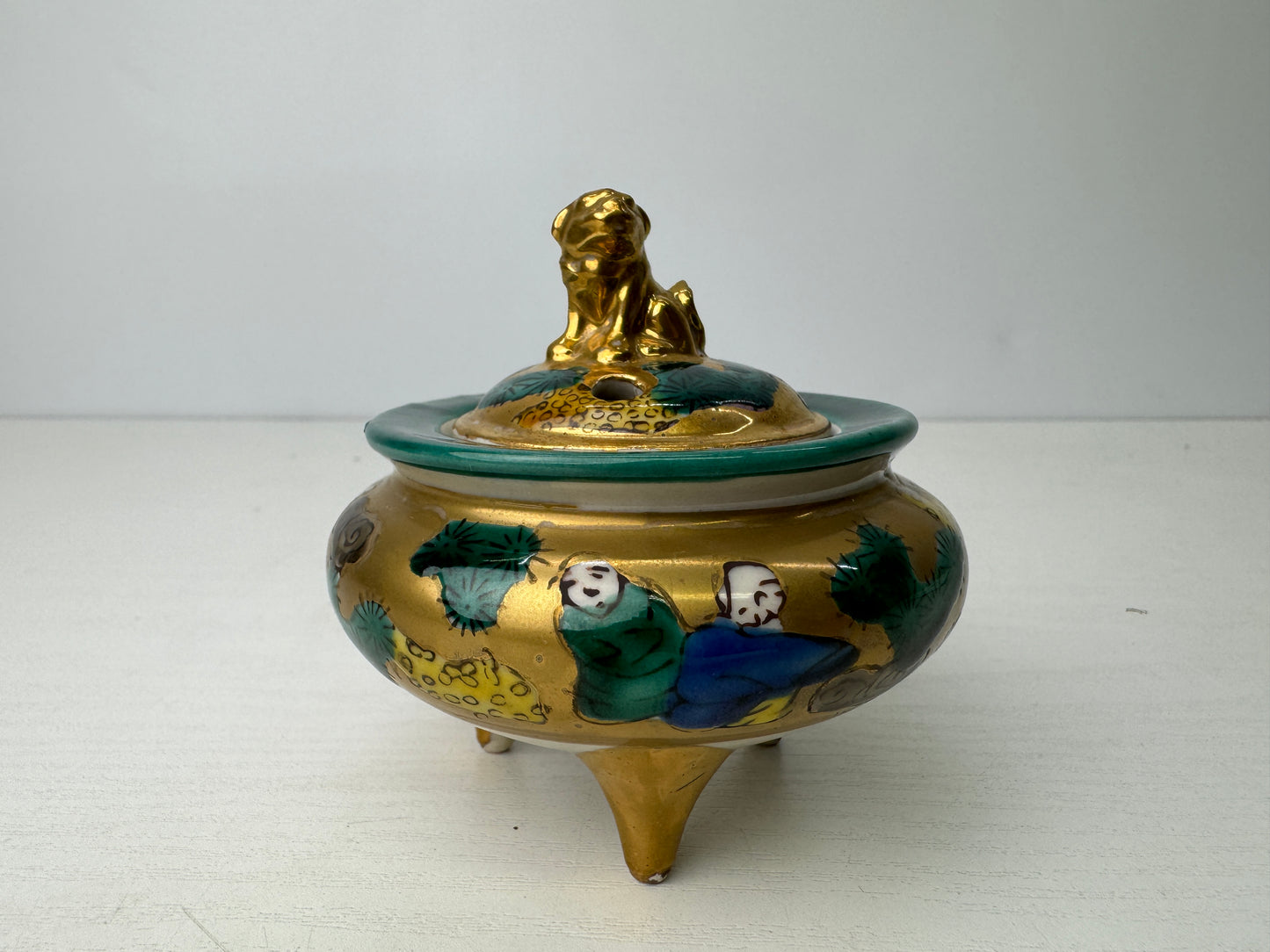 Y9178 KOURO Kutani-ware signed box Japan antique fragrance incense burner aroma