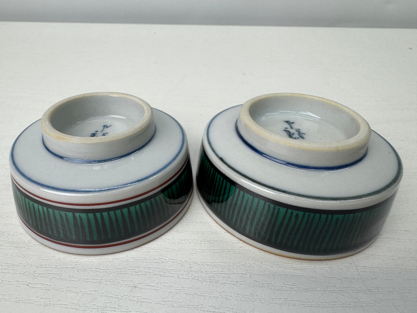 Y9265 CHAWAN Kutani-ware Sake cup sakazuki signed box Japan antique tableware