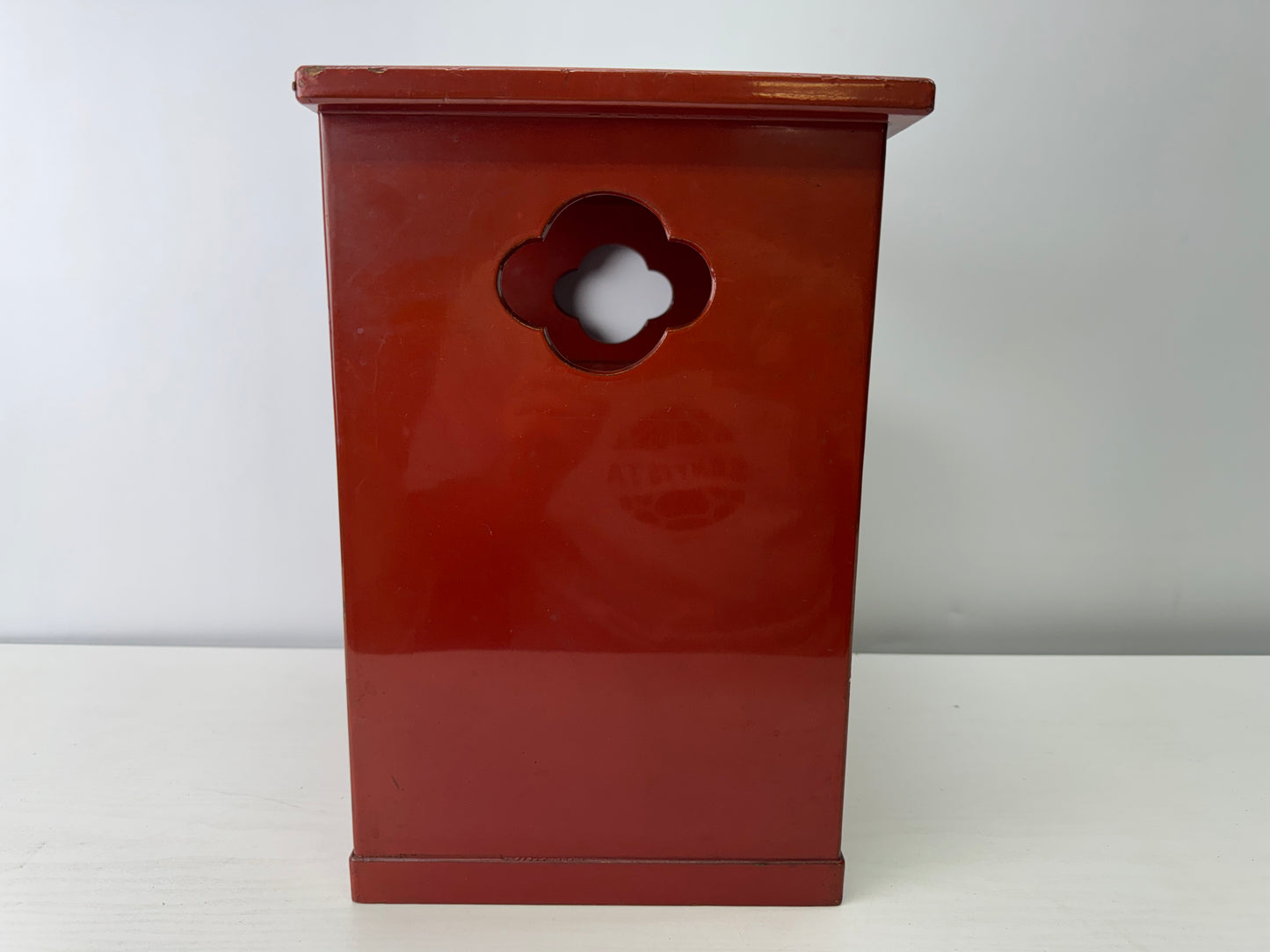 Y9266 TANSU Vermilion painted small chest of drawers Japan antique interior