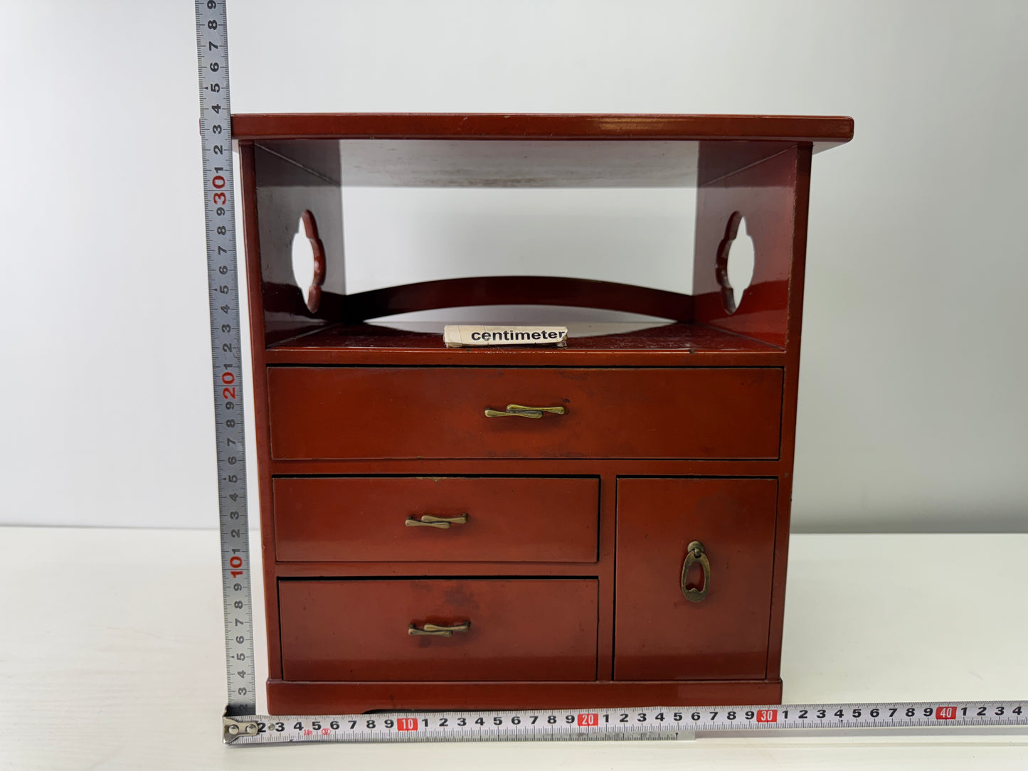 Y9266 TANSU Vermilion painted small chest of drawers Japan antique interior