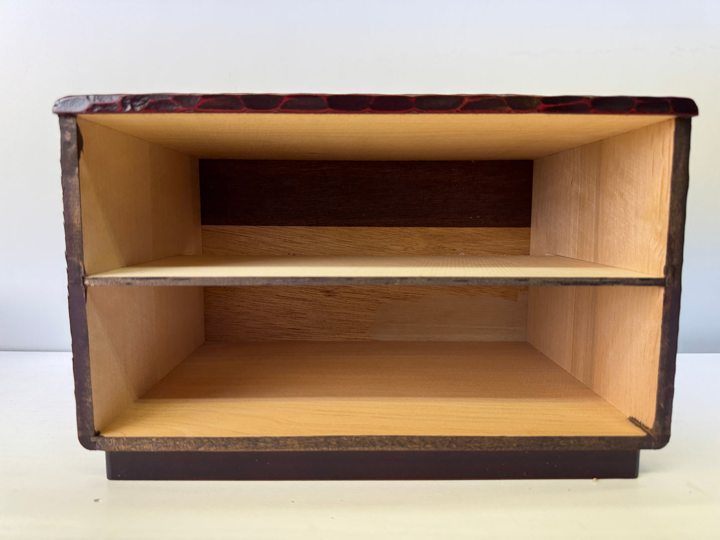 Y9269 TANSU Kamakura carving 2-tier small chest of drawers box Japan antique