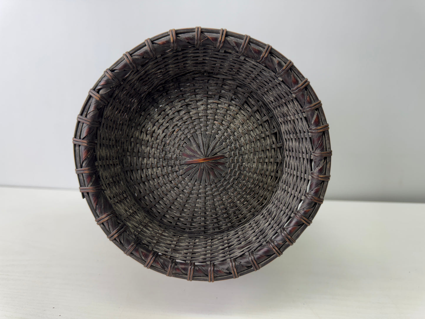Y9276 Bamboo Woven Basket Flower vase Japan Ikebana floral arrangement interior