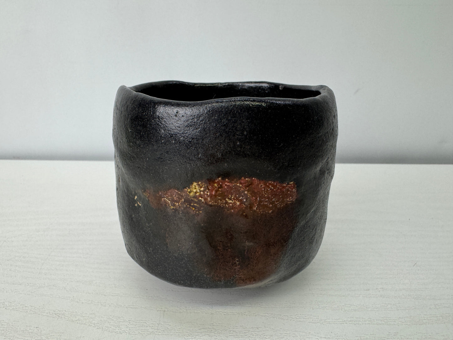 Y9281 CHAWAN Raku-ware Black tubular bowl signed Japan antique tea ceremony cup