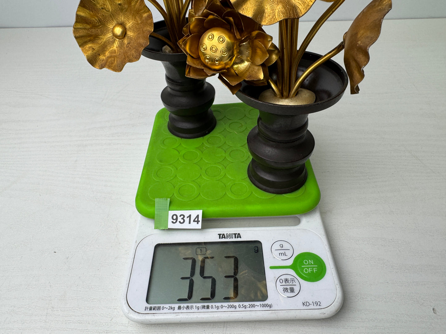 Y9314 Buddhist Altar Equipment Metal Everlasting flower vase Lotus Japan antique