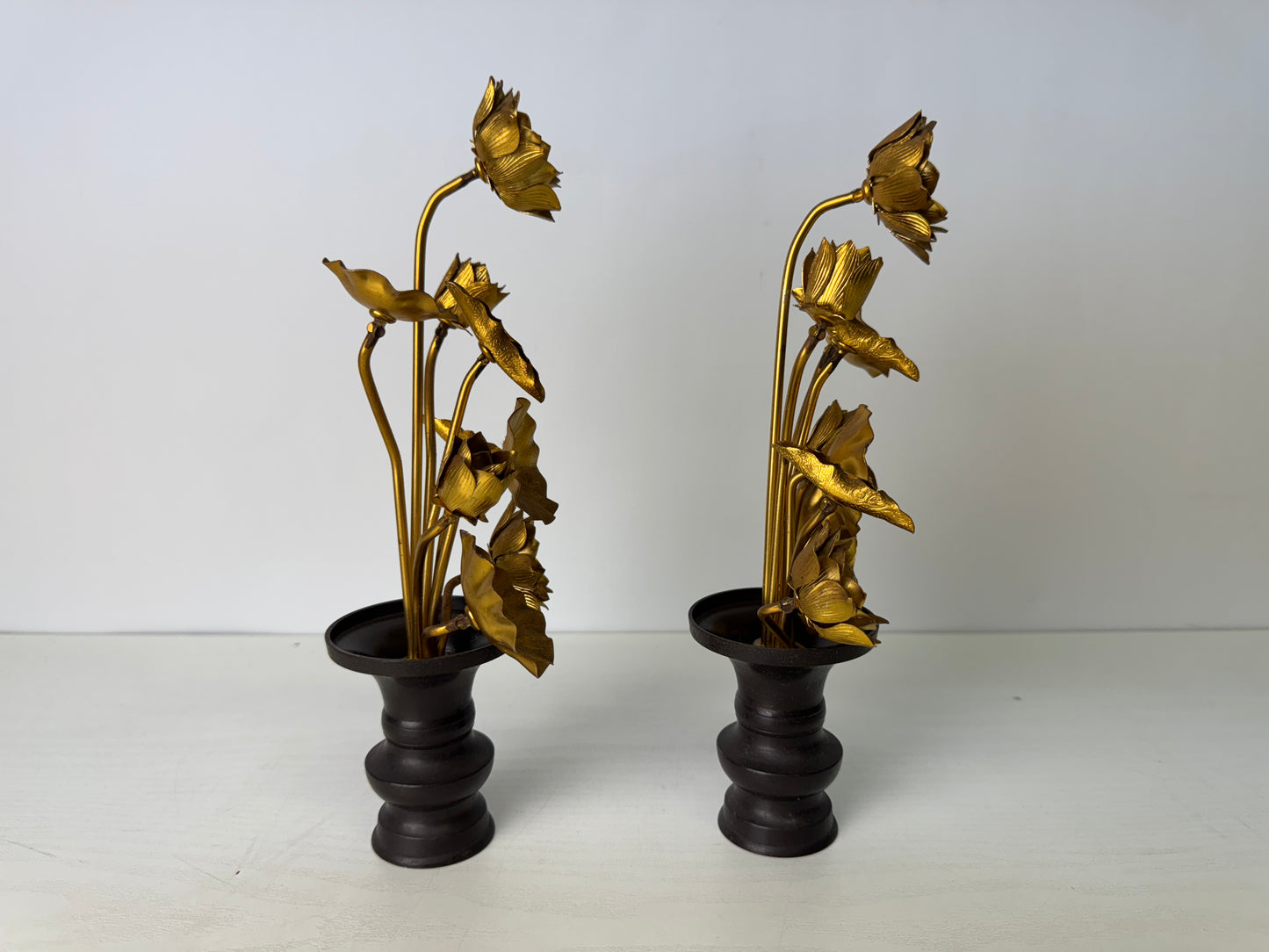 Y9314 Buddhist Altar Equipment Metal Everlasting flower vase Lotus Japan antique