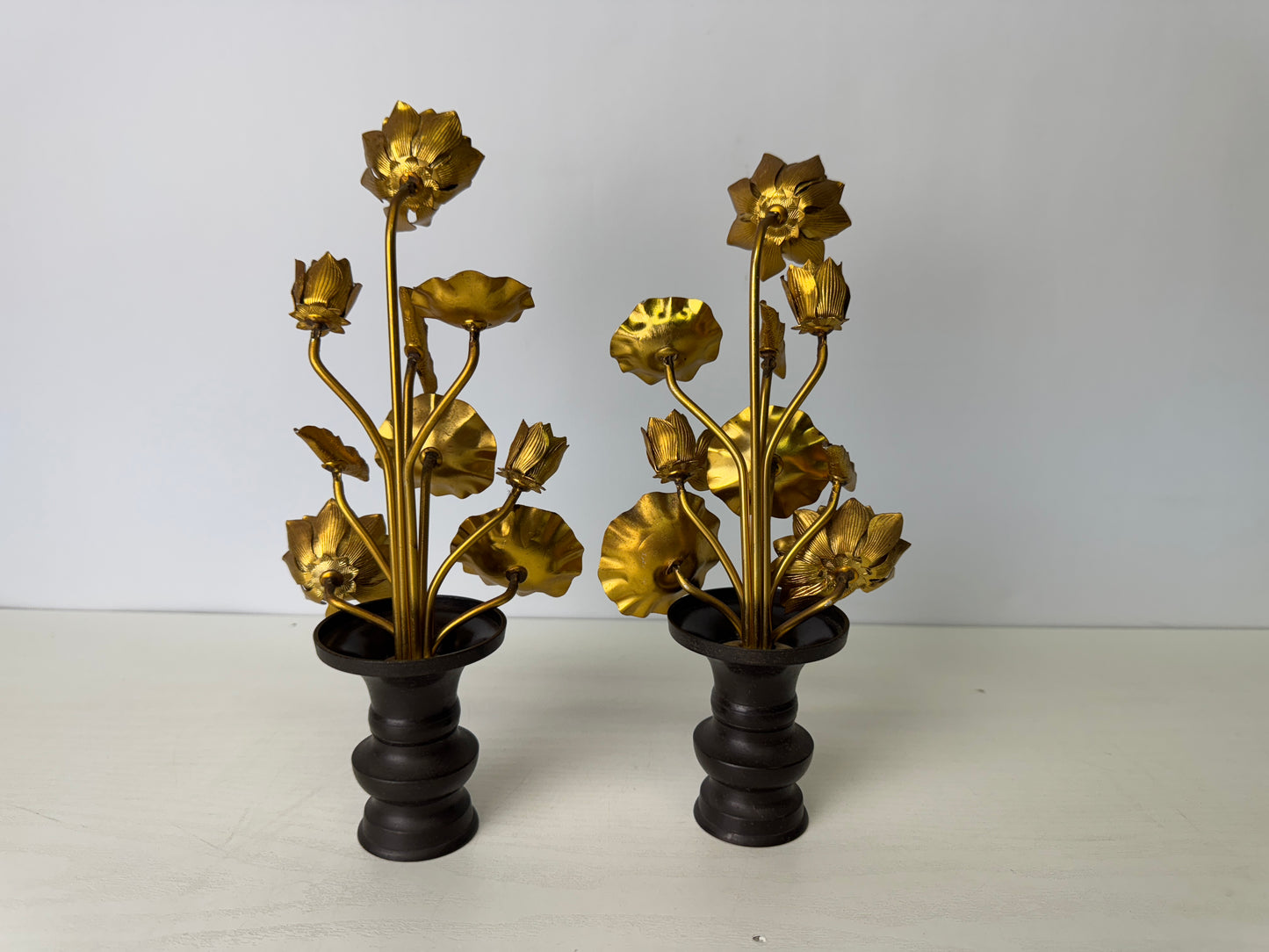 Y9314 Buddhist Altar Equipment Metal Everlasting flower vase Lotus Japan antique