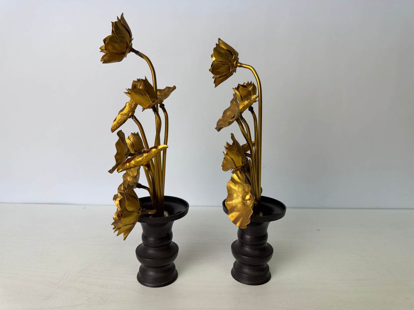 Y9314 Buddhist Altar Equipment Metal Everlasting flower vase Lotus Japan antique