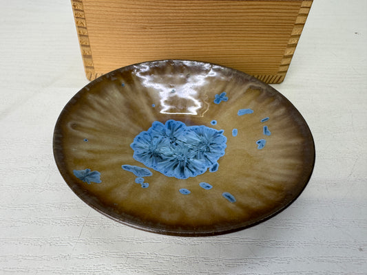 Y9335 CHAWAN Seto-ware flat sake cup blue crystal signed box Japan antique