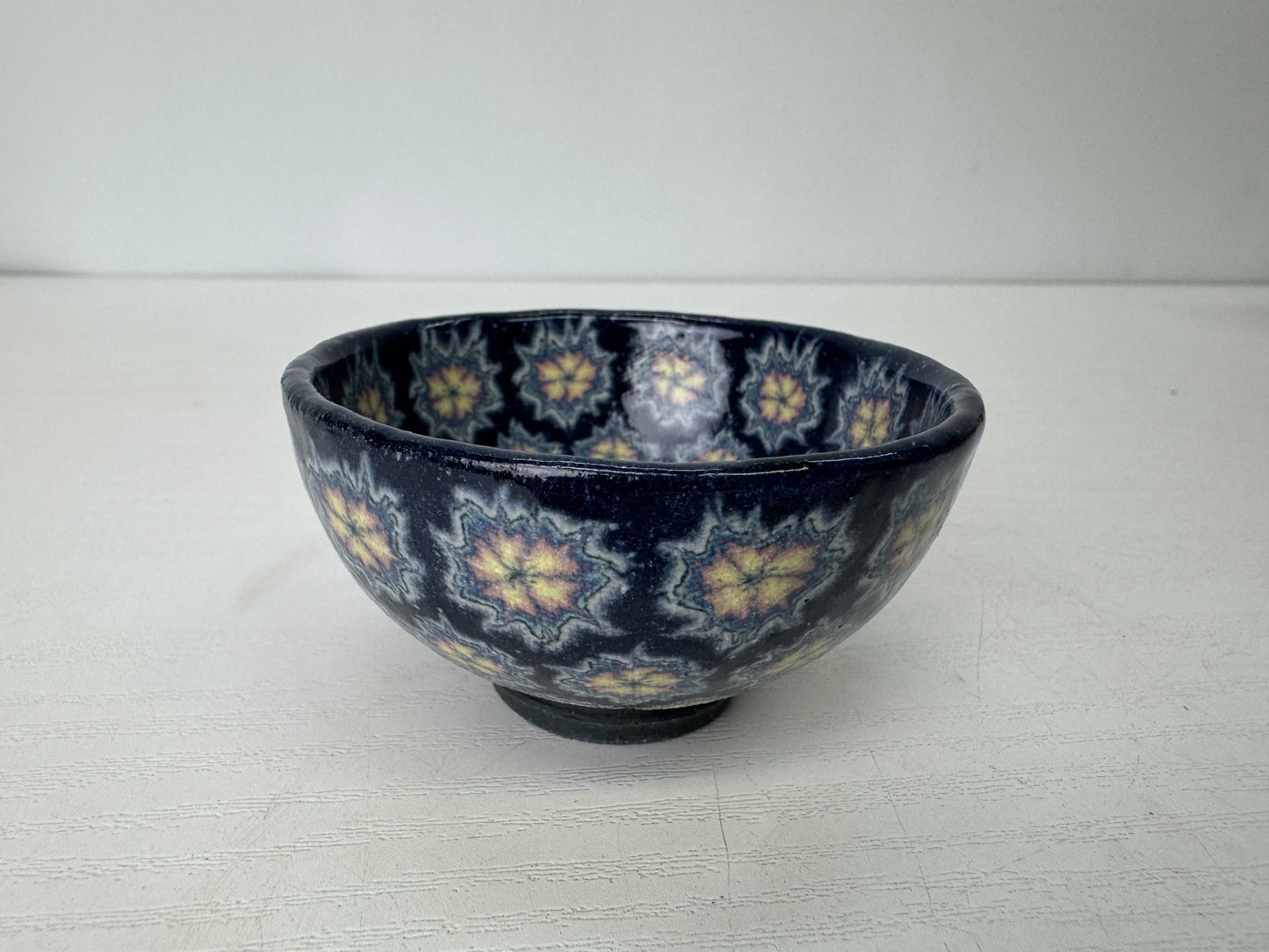 Y9341 CHAWAN Mino-ware sake cup Neriage signed box Japan antique tableware