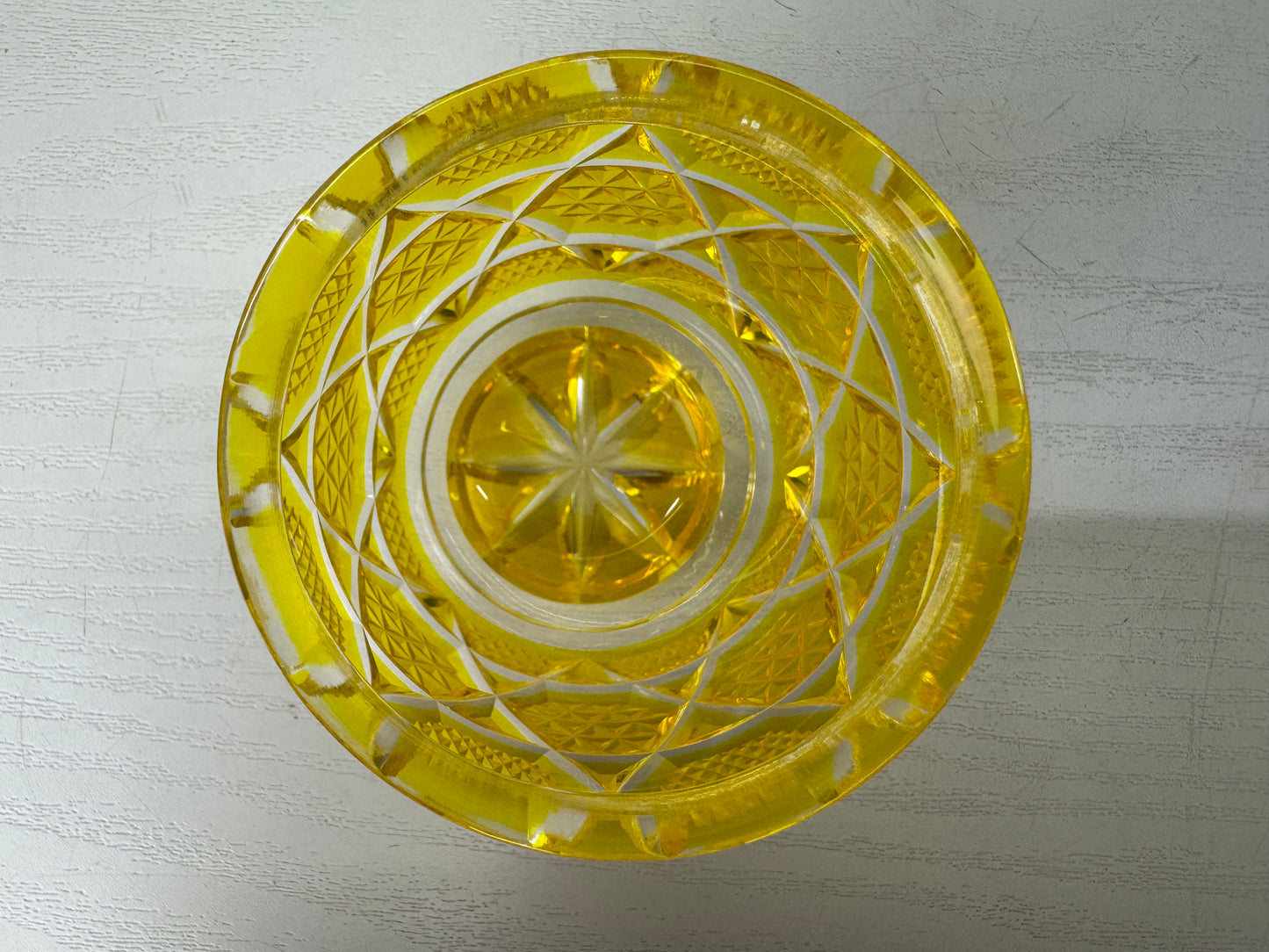 Y9364 CHAWAN Satsuma Kiriko cut glass Sake cup yellow signed box Japan antique