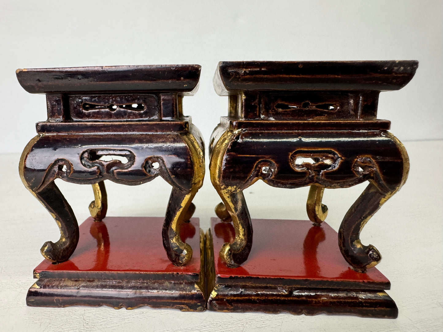 Y9377 Buddhist Altar Equipment 2 small offering table gold-painted Japan antique