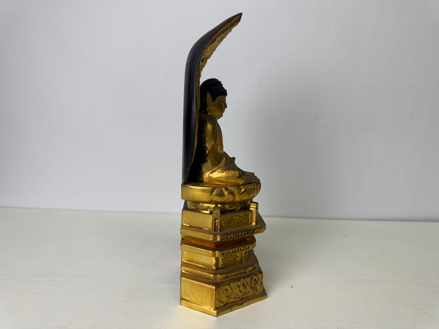 Y9379 STATUE wooden seated Buddha figurine Japan antique figure interior decor