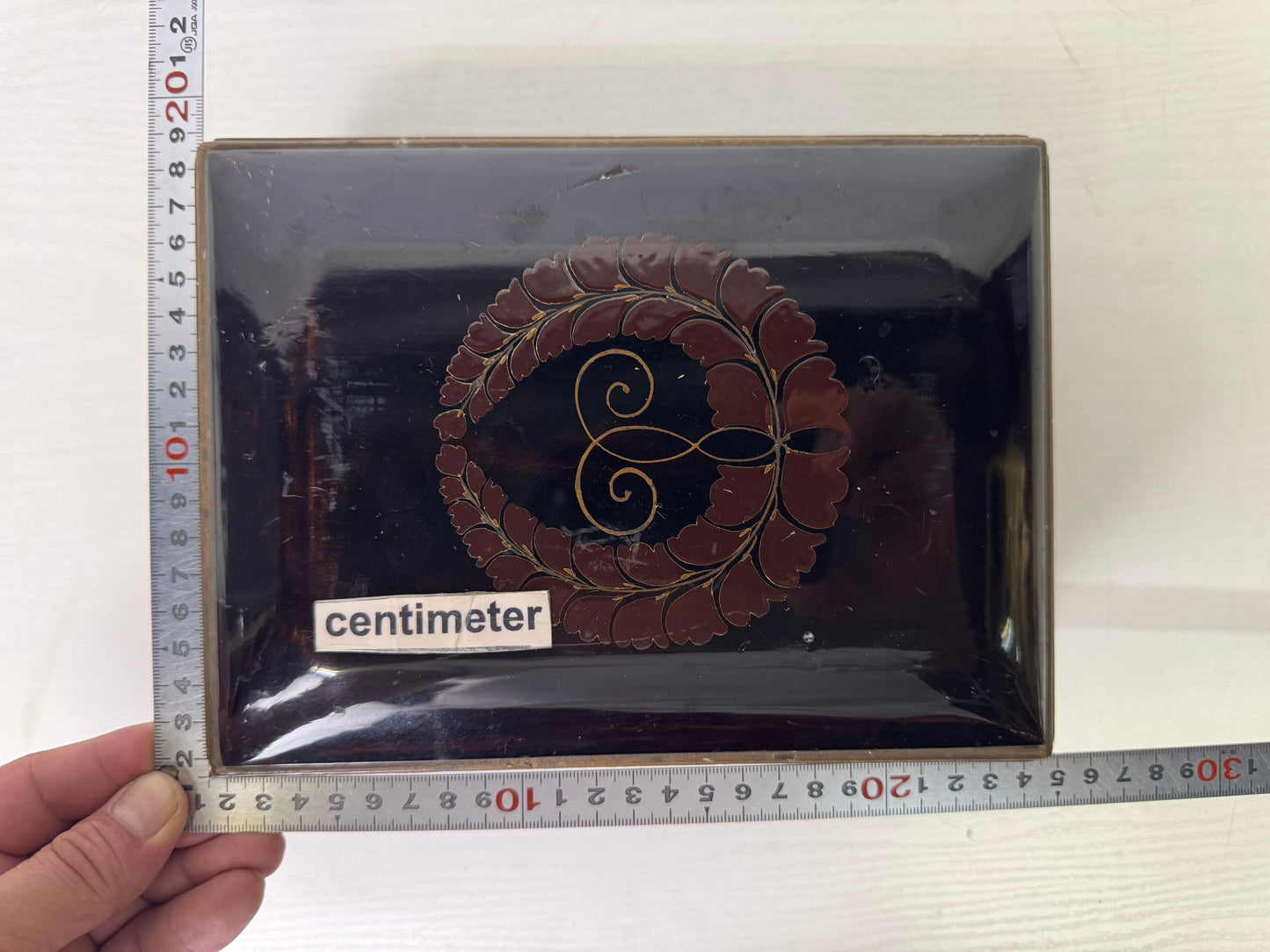 Y9382 BOX Lacquered Sutra book case family crest Japan antique container storage