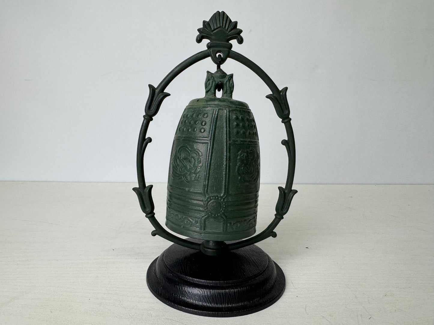 Y9383 Buddhist Altar Equipment metal small Bell Japan antique Buddhism tool