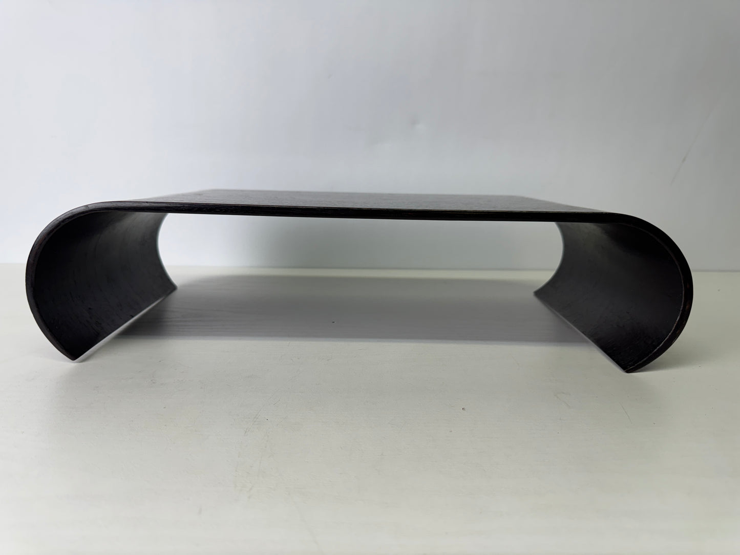 Y9420 FLOWER STAND curved foot Karaki wood signed Japan antique ikebana floral