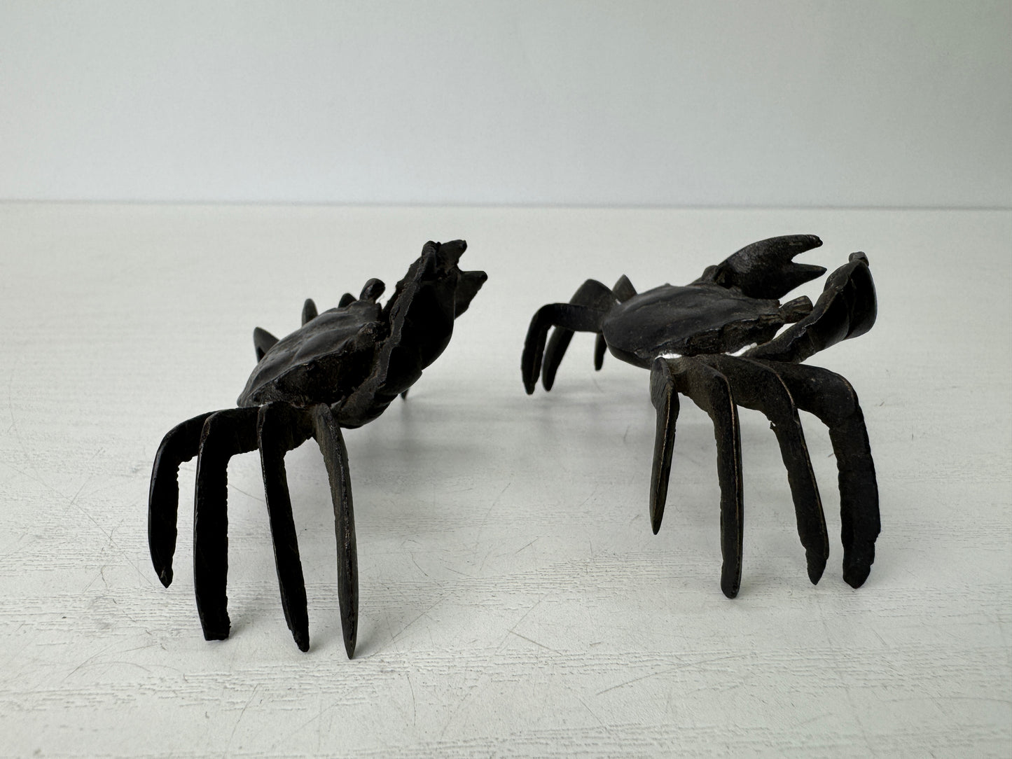 Y9423 OKIMONO copper 2 Crab figurine small figure Japan antique interior decor