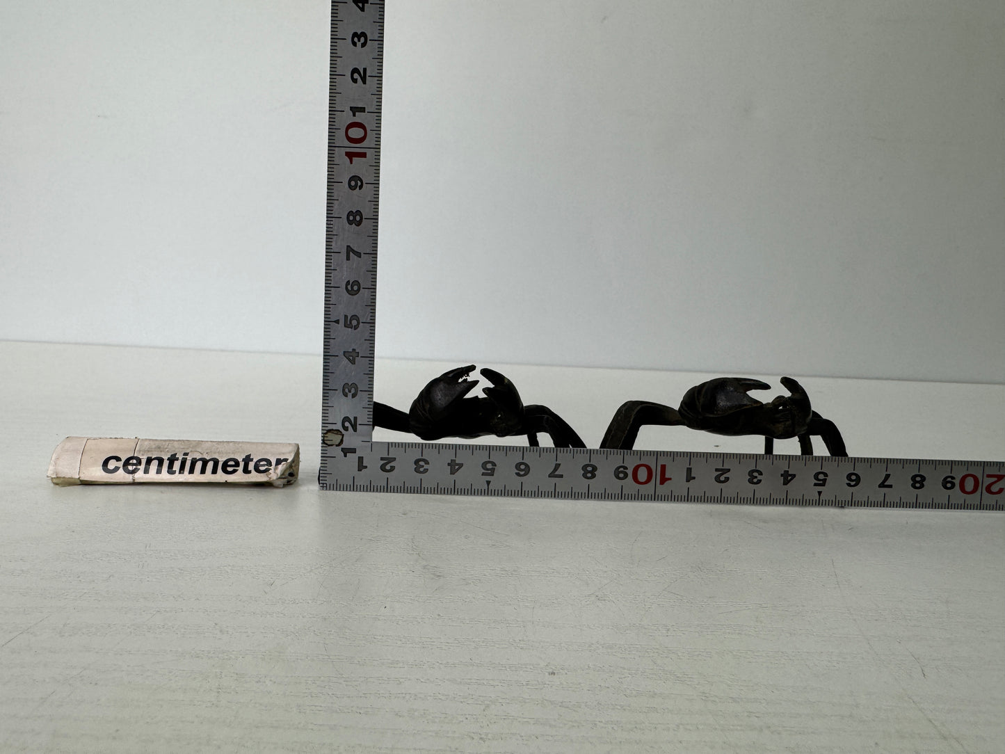 Y9423 OKIMONO copper 2 Crab figurine small figure Japan antique interior decor