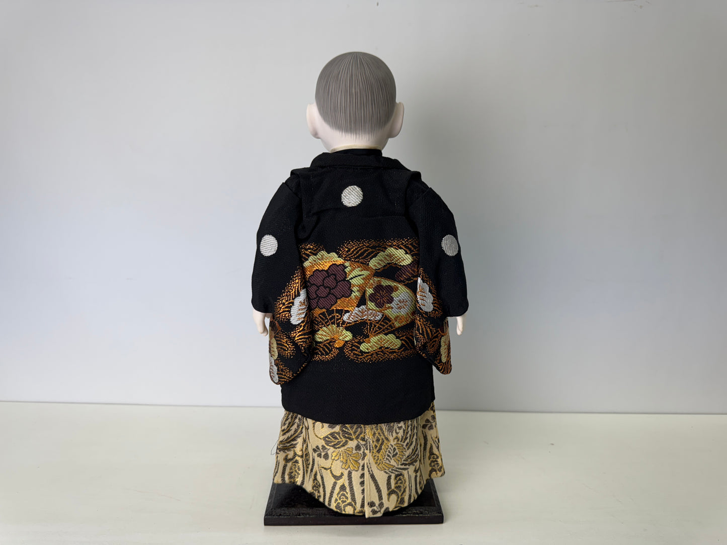 Y9425 NINGYO Japanese Ichimatsu doll boy haori hakama Japan antique figurine