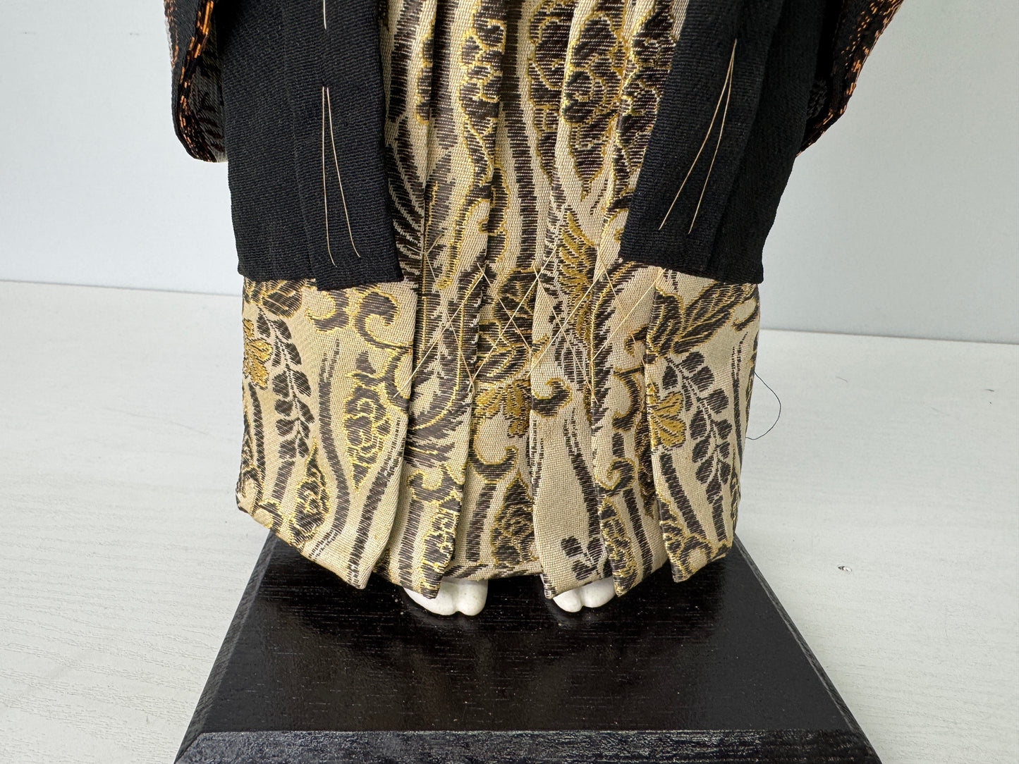 Y9425 NINGYO Japanese Ichimatsu doll boy haori hakama Japan antique figurine