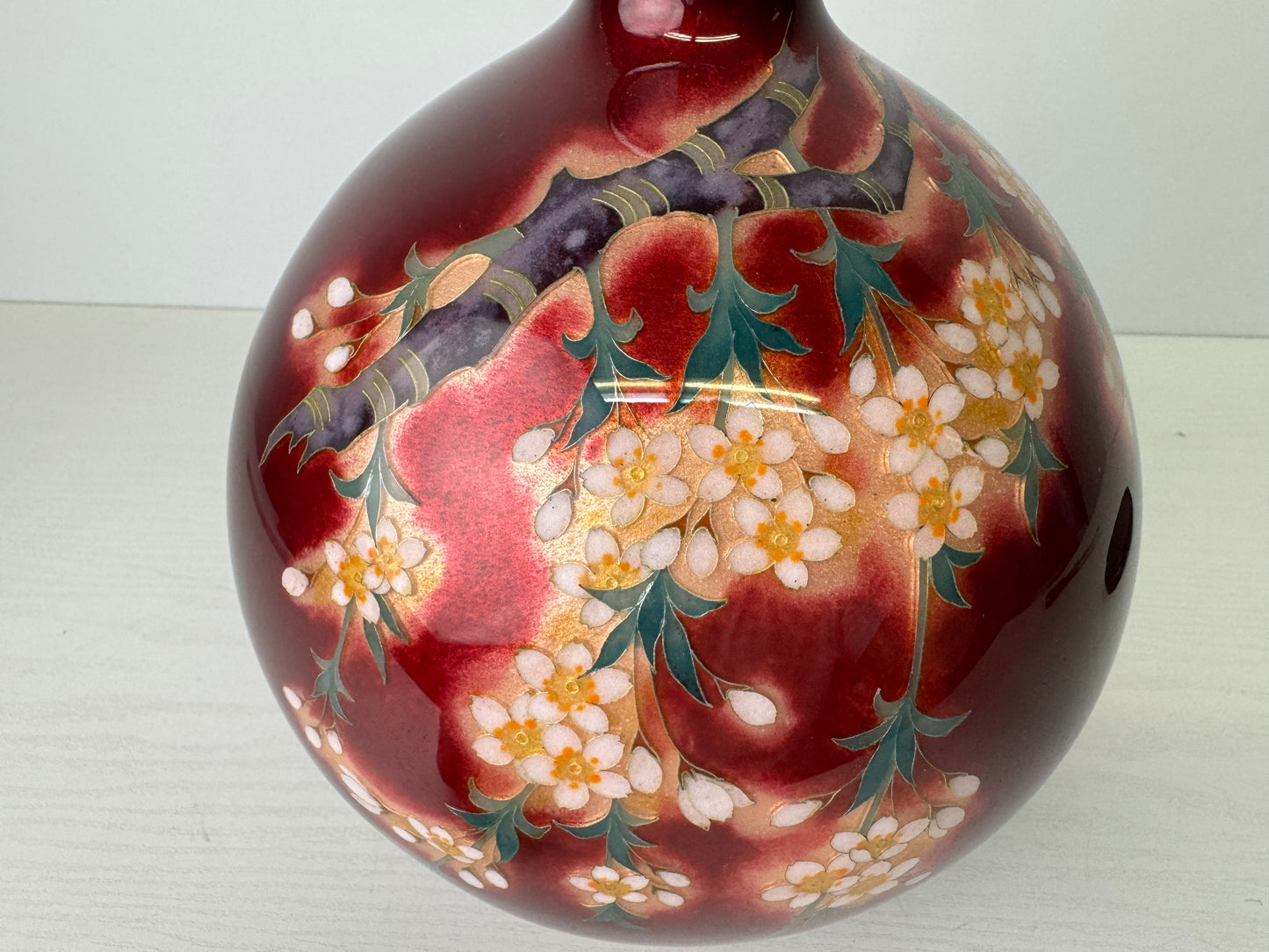 Y9483 FLOWER VASE Cloisonne Red signed Japan ikebana floral arrangement interior