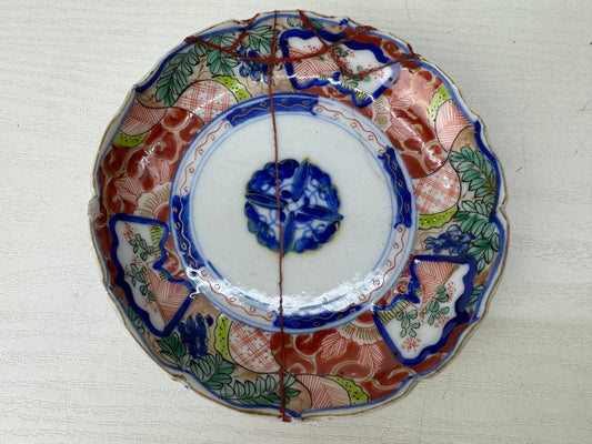 Y9517 DISH Imari-ware small plate kintsugi color picture Japan antique tableware