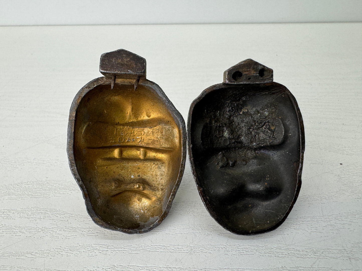 Y9532 KUGI KAKUSHI Tengu goblin hook 2 pieces Japanese house Japan antique decor