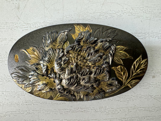 Y9560 OBIDOME Flower Sash clip brooch signed Japan antique kimono accessory