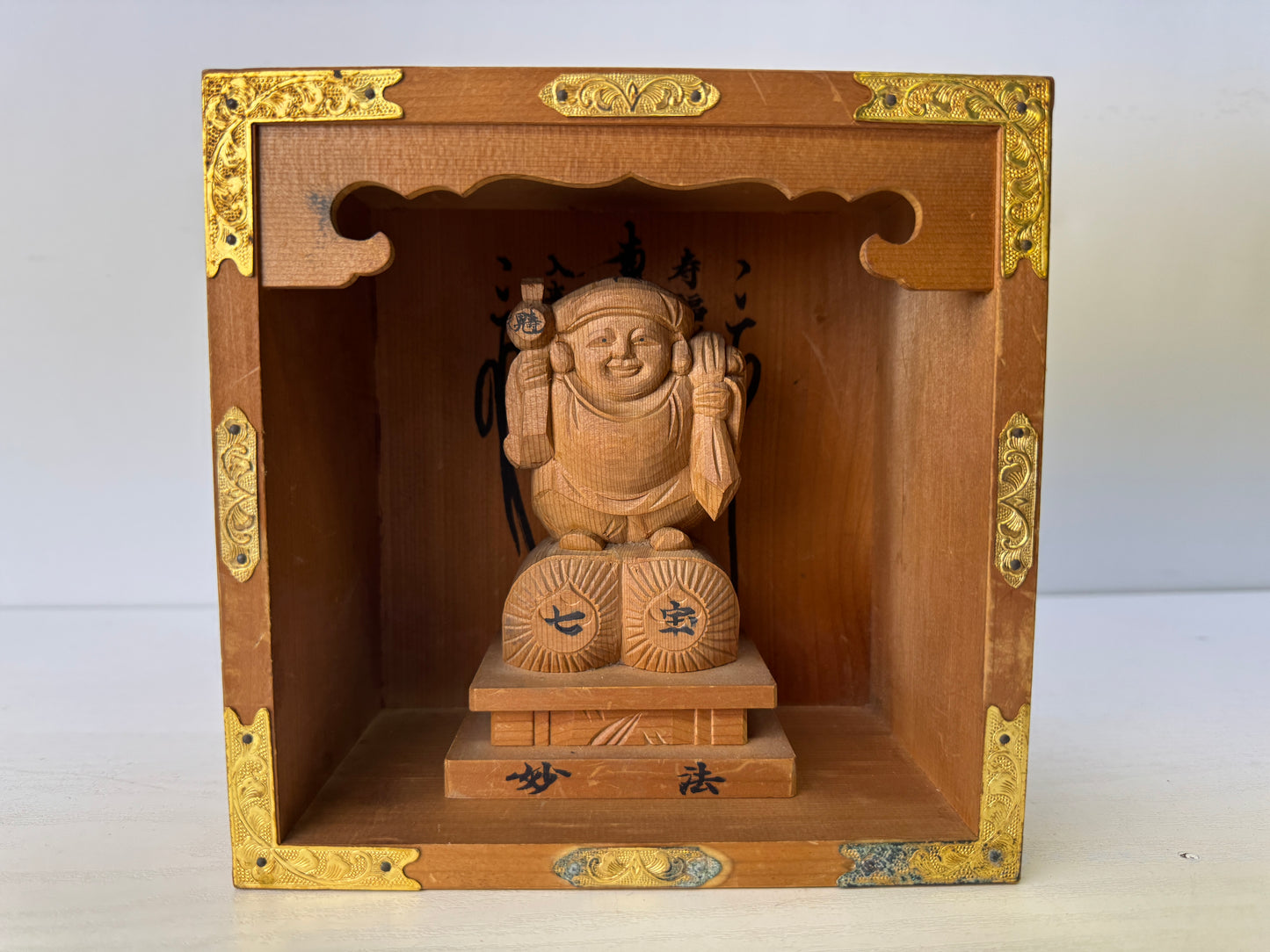 Y9562 STATUE wood carving Daikoku God of Wealth figurine signed Japan antique