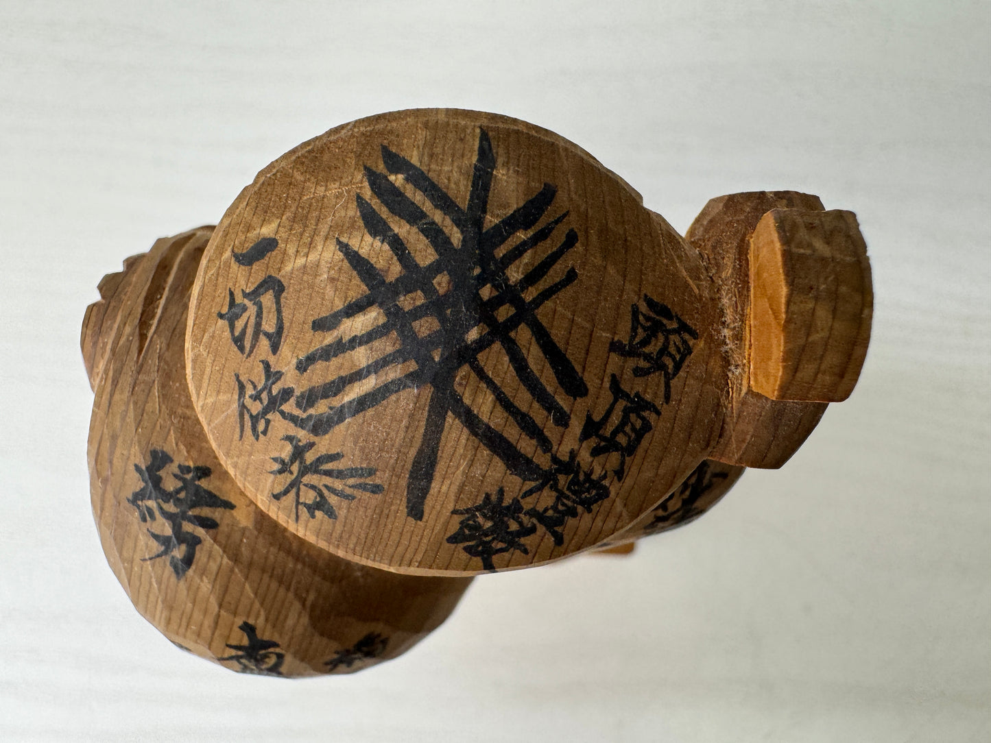 Y9562 STATUE wood carving Daikoku God of Wealth figurine signed Japan antique