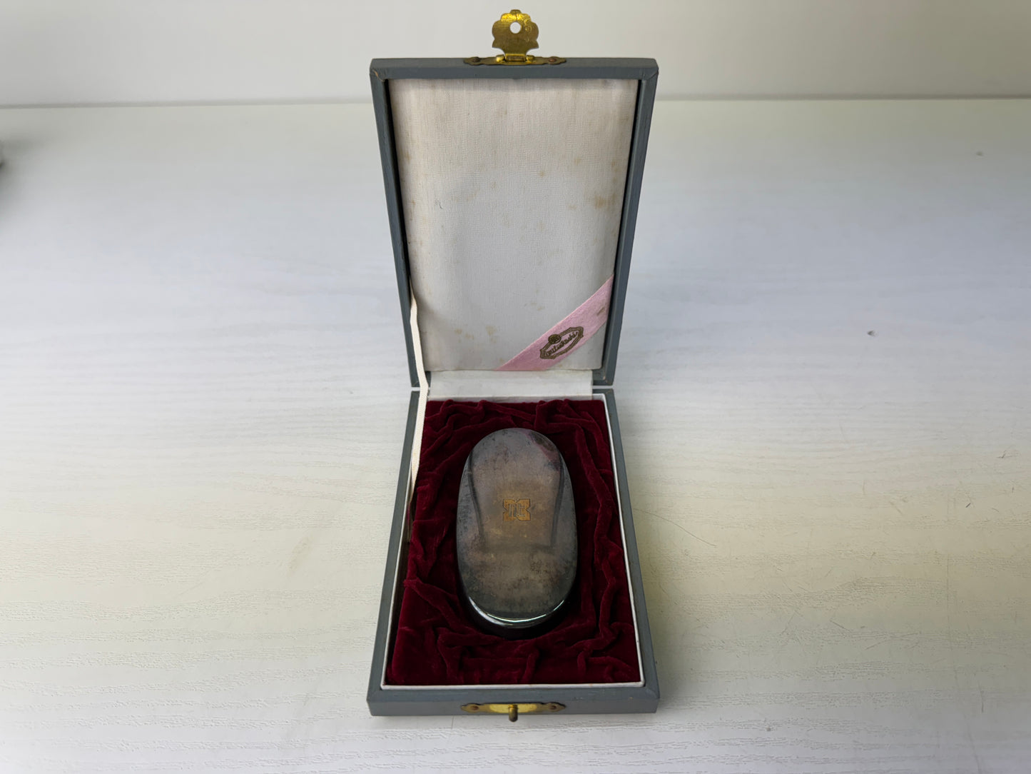 Y9563 BOX Pure silver accessory trinket case signed Japan antique conotainer