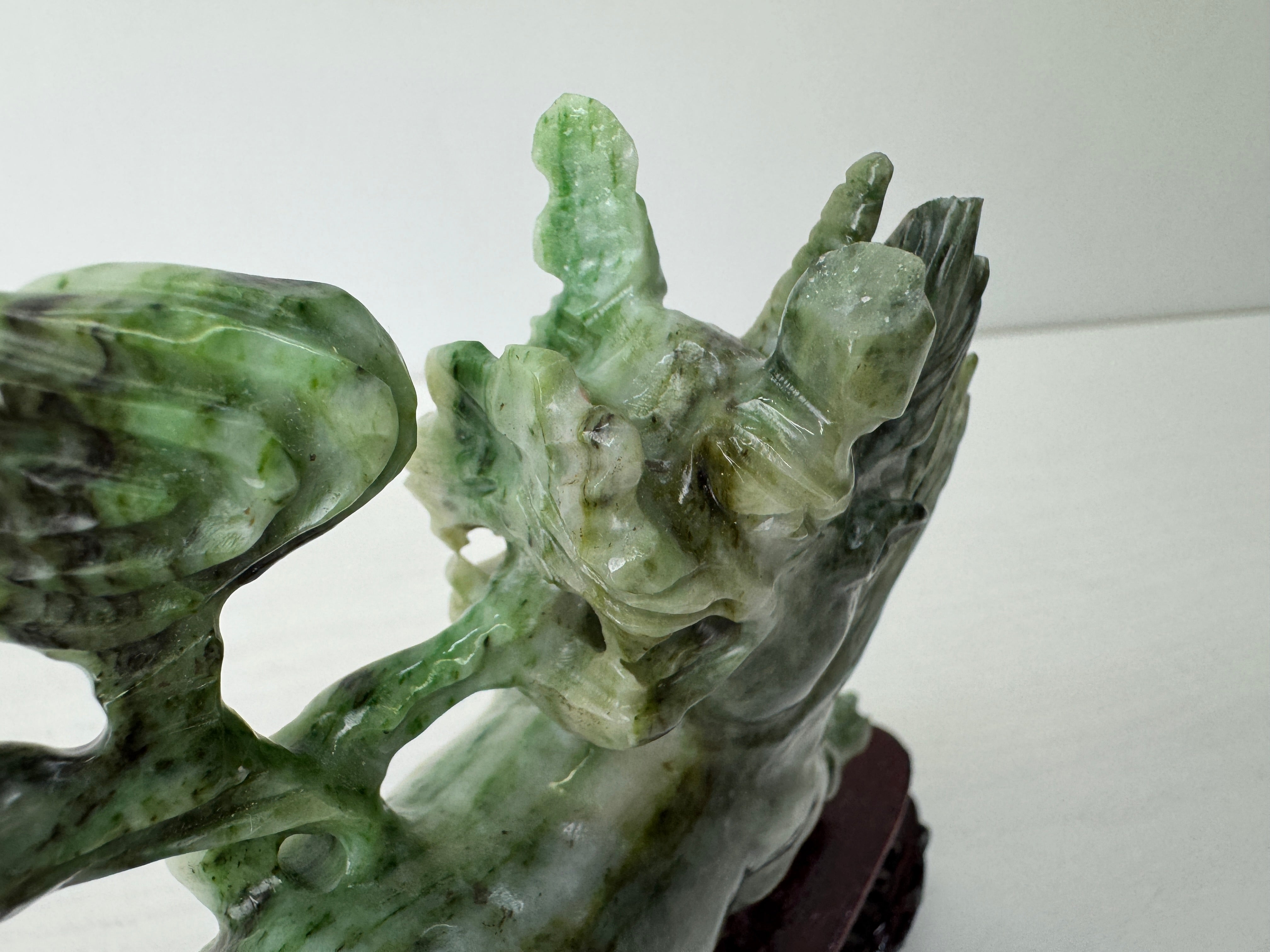 Y9570 OKIMONO Jade Animal figurine stand box China antique