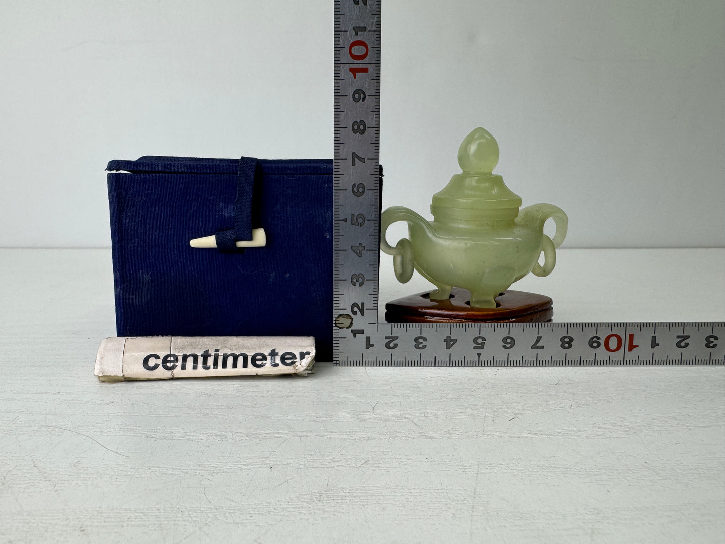 Y9571 KOURO Jade small box Japan antique incense burner fragrance aromatherapy
