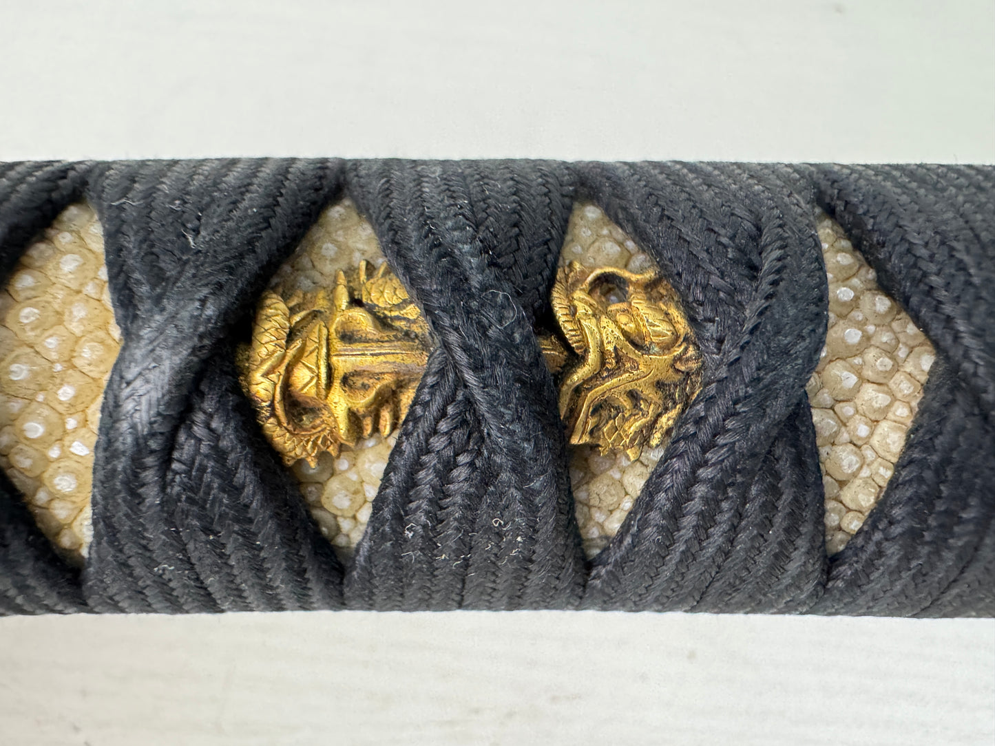 Y9575 TSUKA sword handle Dragon Menuki Japan antique samurai katana koshirae