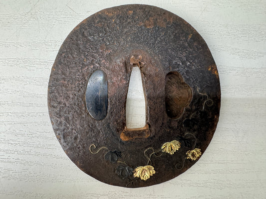 Y9577 TSUBA Iron sword guard Leaves Japan samurai katana antique koshirae edo