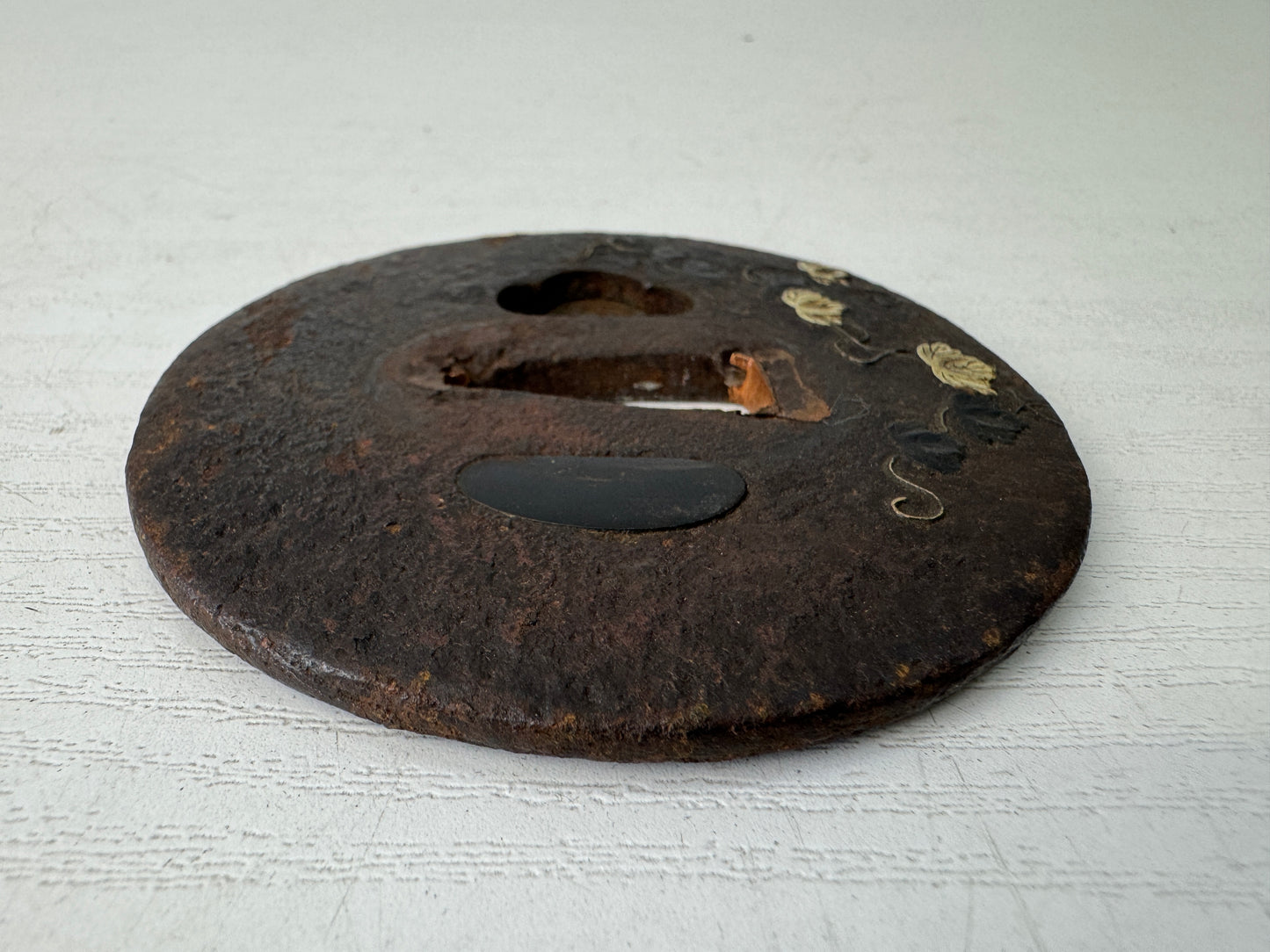 Y9577 TSUBA Iron sword guard Leaves Japan samurai katana antique koshirae edo
