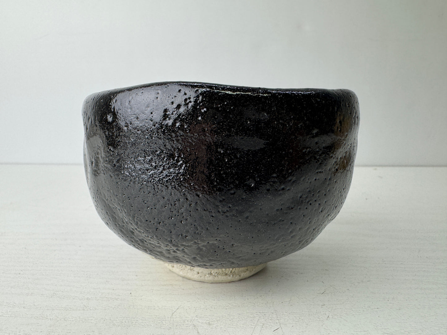 Y9584 CHAWAN Raku-ware black bowl signed box Japan antique tea ceremony pottery