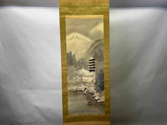 Y9589 KAKEJIKU Snow scene 5-storied Pagoda signed Japan antique hanging scroll
