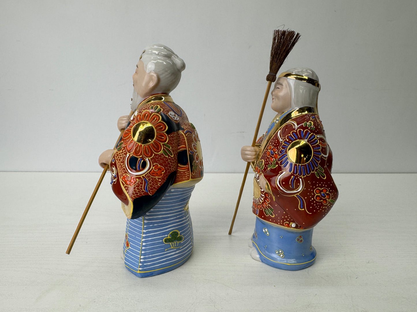 Y9599 OKIMONO Kutani-ware Takasago color picture figurine signed Japan antique