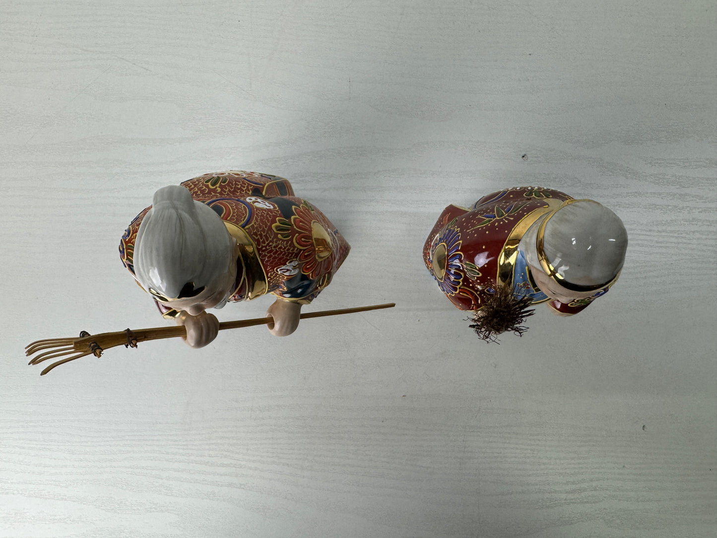 Y9599 OKIMONO Kutani-ware Takasago color picture figurine signed Japan antique