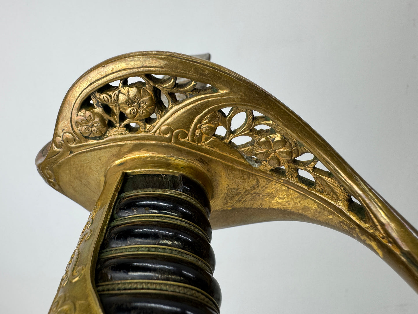 Y9608 Imperial Japan Army Navy Saber Commander sword koshirae Japan WW2 vintage
