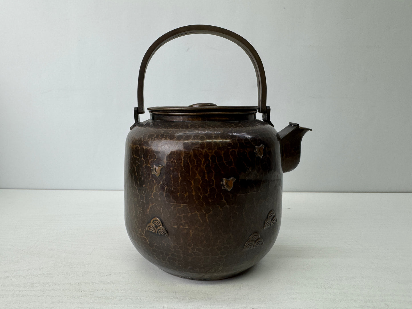 Y9610 KETTLE Copper teapot tea pot Wave Chidori bird signed Japan antique