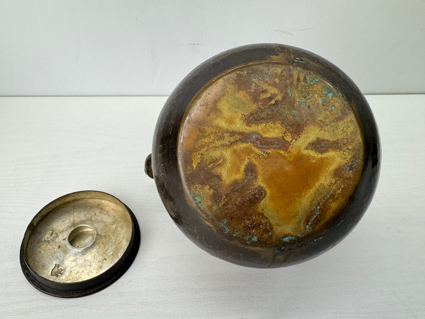 Y9610 KETTLE Copper teapot tea pot Wave Chidori bird signed Japan antique