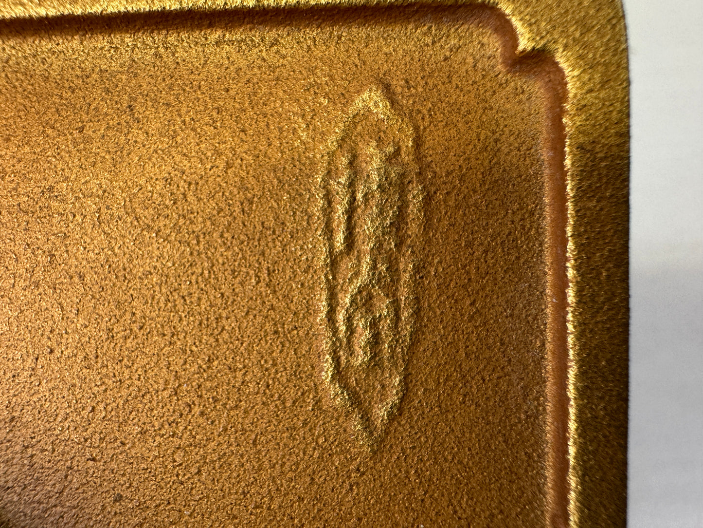 Y9622 STATUE Saint Shinran figurine small screen metal signed Japan antique