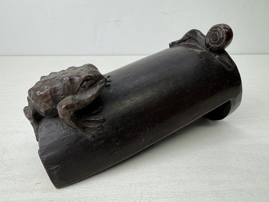 Y9655 OKIMONO wood carving Tile Frog Snail figurine Japan antique interior decor