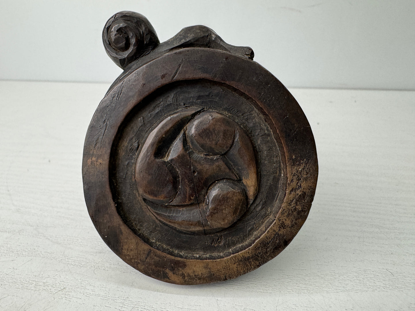Y9655 OKIMONO wood carving Tile Frog Snail figurine Japan antique interior decor