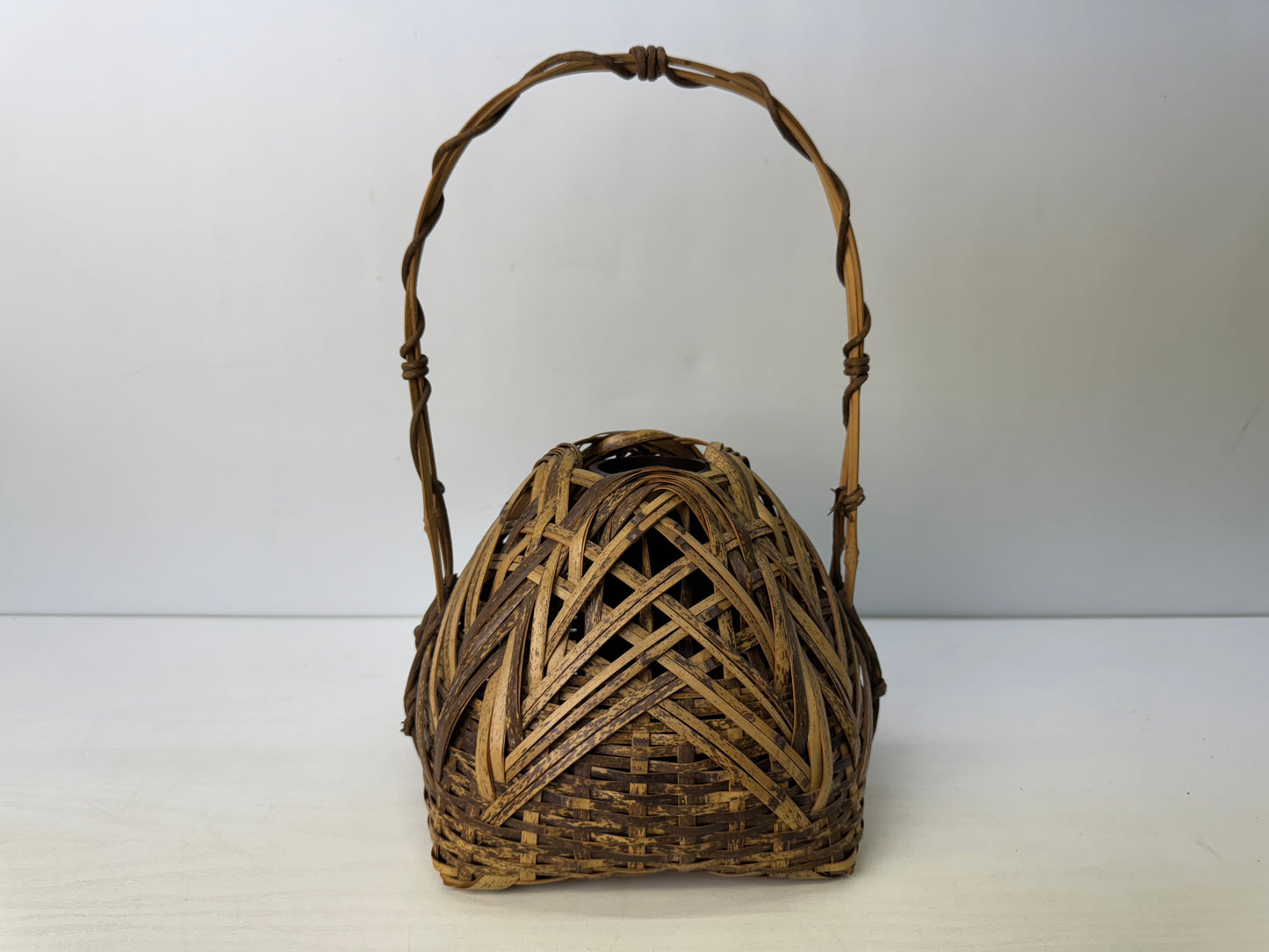 Y9658 Bamboo Woven Basket Flower vase Sozen kago Japan kebana floral arrangement