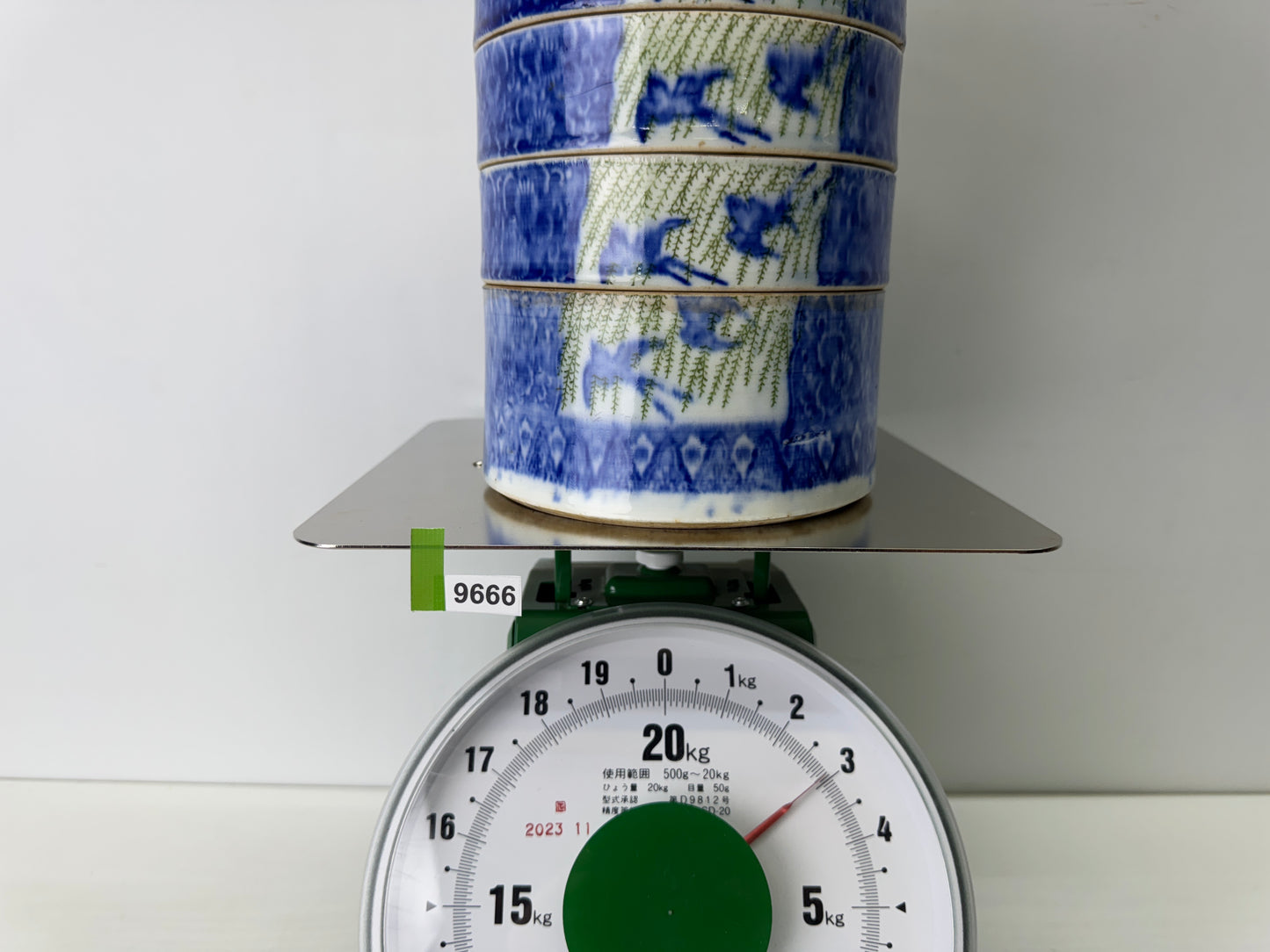 Y9666 BOX Seto-ware tiered container Swallow underglaze blue Japan antique lunch