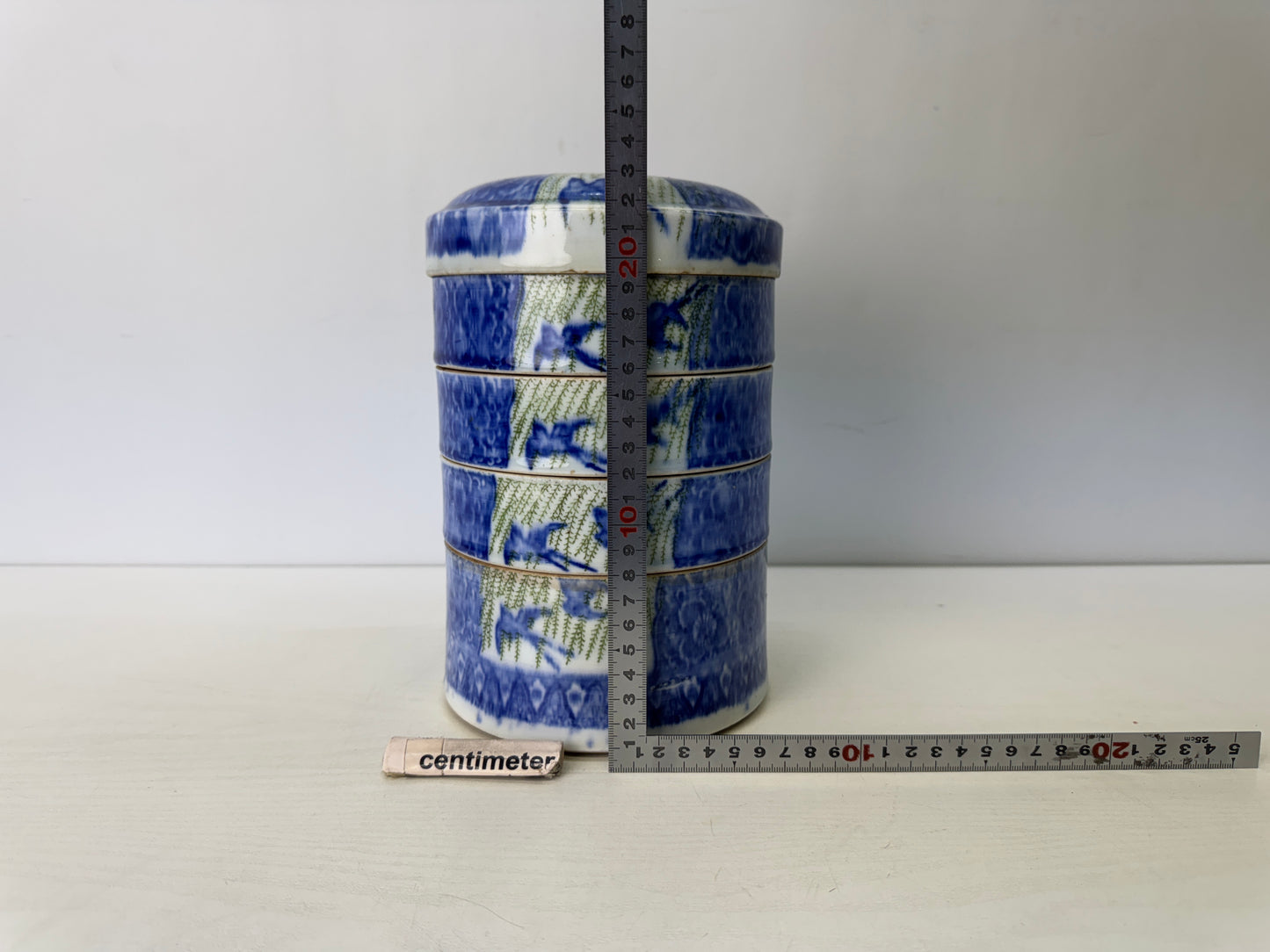 Y9666 BOX Seto-ware tiered container Swallow underglaze blue Japan antique lunch